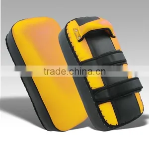 Kick Shields , Kick Pads , Thai Kick Pads , Muay Thai Pads thumbnail-1