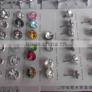 New Arrival OEM Quality Rhinestone Fashion Button Wholesale thumbnail-5