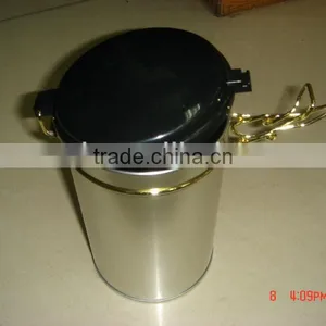 Round Cookie Tin Container With Plastic Clip Lid thumbnail-1