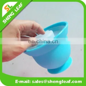 Silicone Kids Bowl With Translucent Suction Lid for Food thumbnail-4