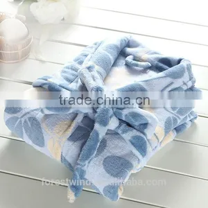 Luxury Cotton Waffle Hotel Bathrobe thumbnail-5