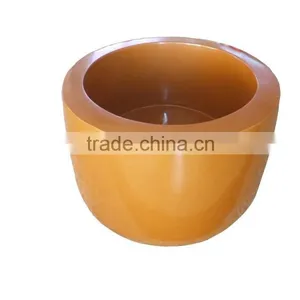 Simple Fiberglass Flower Pot thumbnail-1