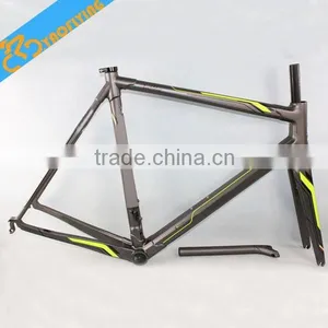 2016 Newest White+Black Road Bike Frame Carbon Frame ,fashion Carbon Fiber Road Bike Frame Size 48/50/52/54/56cm thumbnail-1
