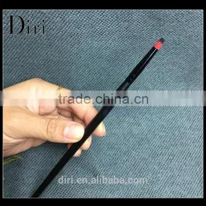 Popular Protable Slim Angular Brush Lip Brush Applicator thumbnail-3