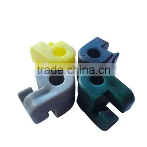 Electric Fence Insulator for Animal Fencing thumbnail-2