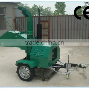 Mini Wood Chipper With Diesel Engine thumbnail-1