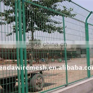 Fence Mesh thumbnail-1