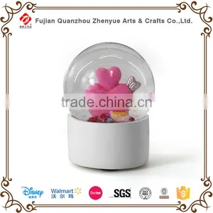 2015 Cheap Funny Plastic Snow Globe thumbnail-1