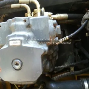 Использованный японский экскаватор Komatsu PC200-7 thumbnail-3