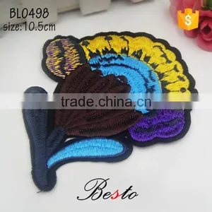 China Wholesale Tshirt Fabric Applique Embroidery Designs for Clothes thumbnail-2