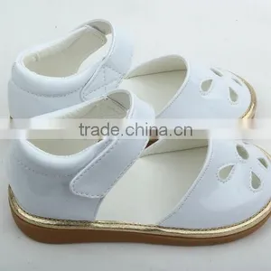 Hot Selling Skidproof Petal Squeaky Toddler Music Notes Shoes thumbnail-6