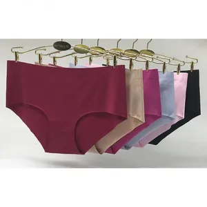 Yun Meng Ni Sexy Underwear Hot Sale Plain Colors Girls Briefs Panty Woman Seamless Sexy Underwear thumbnail-4
