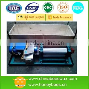 Beeswax Foundation Machine - Manual Operation thumbnail-4