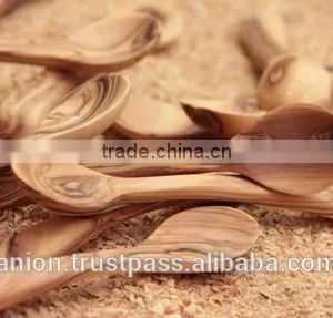 Olive Wood Carved Spoon thumbnail-6
