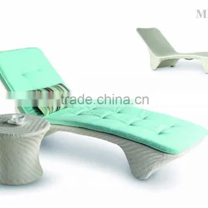 Hot Sale Outdoor Rattan Wicker Sun Lounger Furniture thumbnail-1