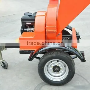 Small Garden Disk Wood Chipping Machine With Sharp Blades Gasoline Wood Chipper for Sale thumbnail-2