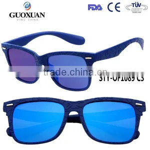 New Style Super Fashion Sunglasses Brand Embossed Flower on Frame thumbnail-1