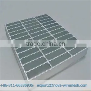 Factory Price Anti - Slip Serrated Steel Grating thumbnail-1