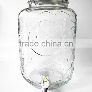 8L Big Square Checkered Glass Wine Dispenser Jar With Spigot and Lid thumbnail-3