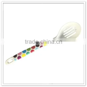 Eco-friendly Plastic Baby Spoon thumbnail-3