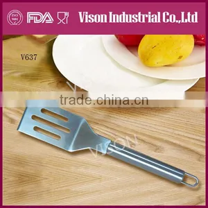 Professional Hot Sale Stainless Steel Cheese Cutter Pizza Slotted Spatula(v636) thumbnail-2