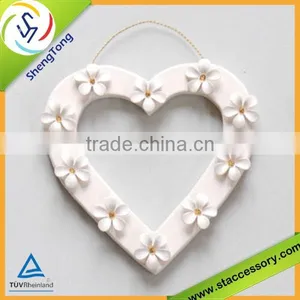New Design Personality Metal Hanging Heart Decoration for Decorating or Party thumbnail-1