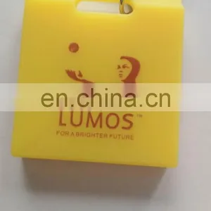 2017 3d OEM Custom LOGO Soft Silicone Rubber Box Shaped Keychain thumbnail-2