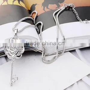 925 Sterling Silver Crystal Hollow Out Flower Key Charm Pendant Necklace thumbnail-3