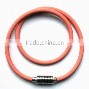 Titanium Necklace thumbnail-1