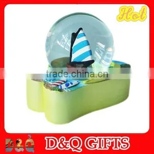 Souvenir Polyresin Sailing Boat Snow Ball thumbnail-3