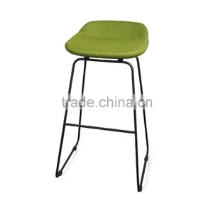 BS013 Swivel Bar Stool With Backrest thumbnail-5
