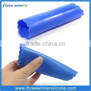 Kitchen Accessories Kitchen Gadgets Silicone Garlic Clove Peeler thumbnail-4