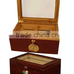 Wooden Cigar Box thumbnail-1