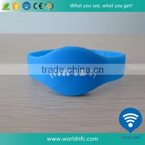 Cheap Price Silicone Wristband With NFC Chip thumbnail-1