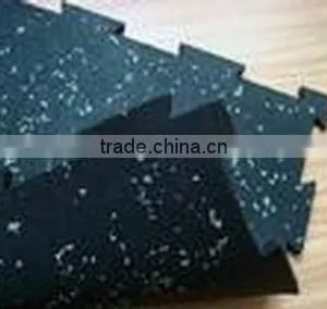 Interlocking Safety Gym Rubber Tile thumbnail-1