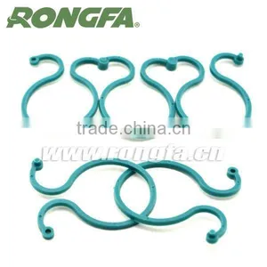 Green Eight Shape Plastic Clips thumbnail-2