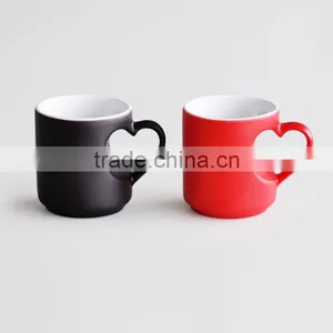 Color-changing Mug With Heart Handle thumbnail-1