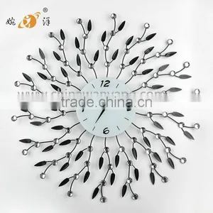 Different Colors Concise Beautiful Cheap Unusual Wall Clock thumbnail-2