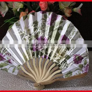 Customized Bamboo Ladies Gift Fan thumbnail-3