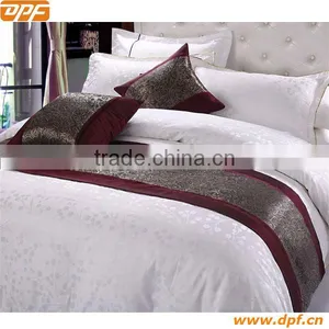Hotel Bed Runner (8702) thumbnail-1