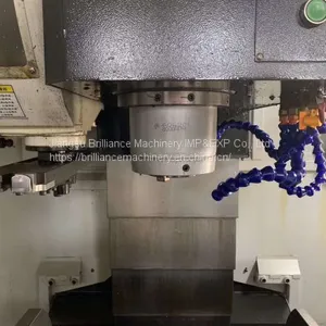FEELER VMP-23A Vertical Machining Center thumbnail-4