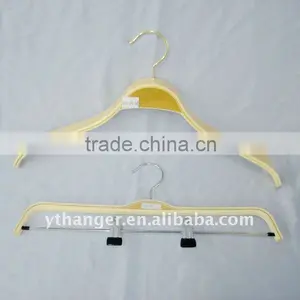 WA55 Laminated Hanger for Clothes thumbnail-1