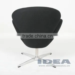 Replica Arne Jocabsen Swan Chair - Black Fabric thumbnail-5