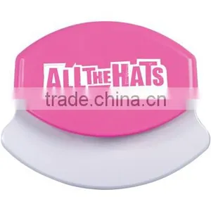 Plastic Pizza Cutter With Removable Blade (5.4" x 4.2") thumbnail-1