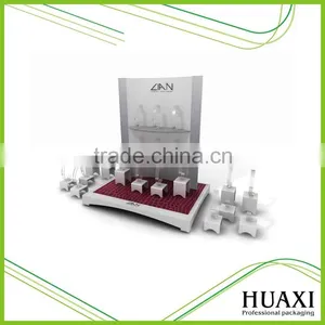 Luxurious Wooden Round Acrylic Watch Counter Display Stand thumbnail-1