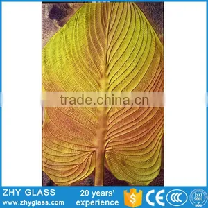 Decorative Interior Modern Glass Painting Designs thumbnail-1