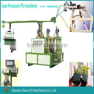 New Condition and Automatic Polyurethane Foaming Shoe Sole Injection Molding Machine thumbnail-1