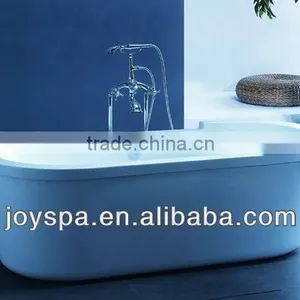 Deluxe Indoor Short Bathtub thumbnail-1