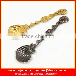 Conch Design Cheap Coffee Mug Spoon In Handle thumbnail-1
