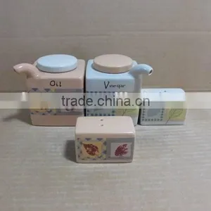 4pcs of Rectangle Ceramic Kitchen Oil Olive Vinegar Bottle Salt Pepper Set thumbnail-1